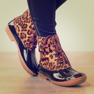 Cheetah booties!